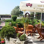 Hotel Carpatia 3*